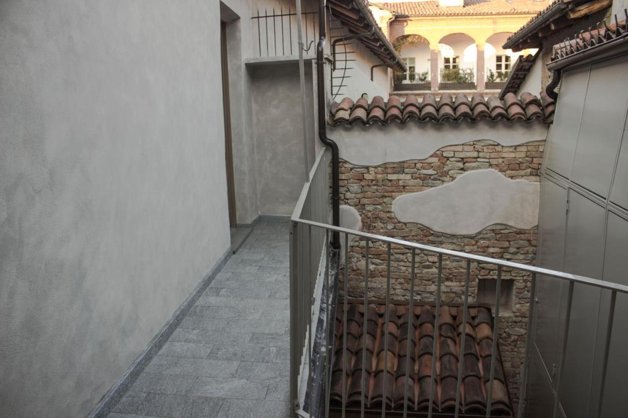 Bed and Breakfast Palazzo Belli Альба Екстер'єр фото